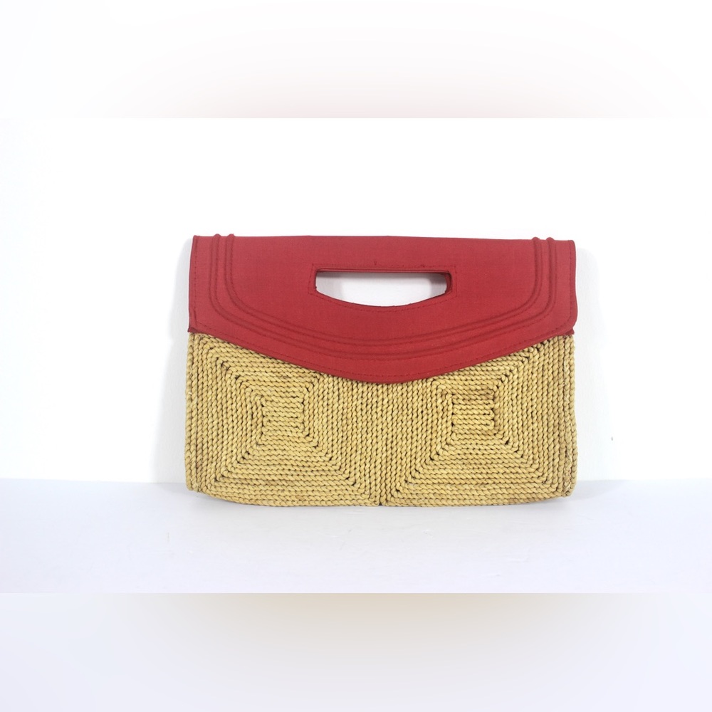 Vintage 70’s Woven Straw Clutch with Red Fabric Handle, Natural Retro